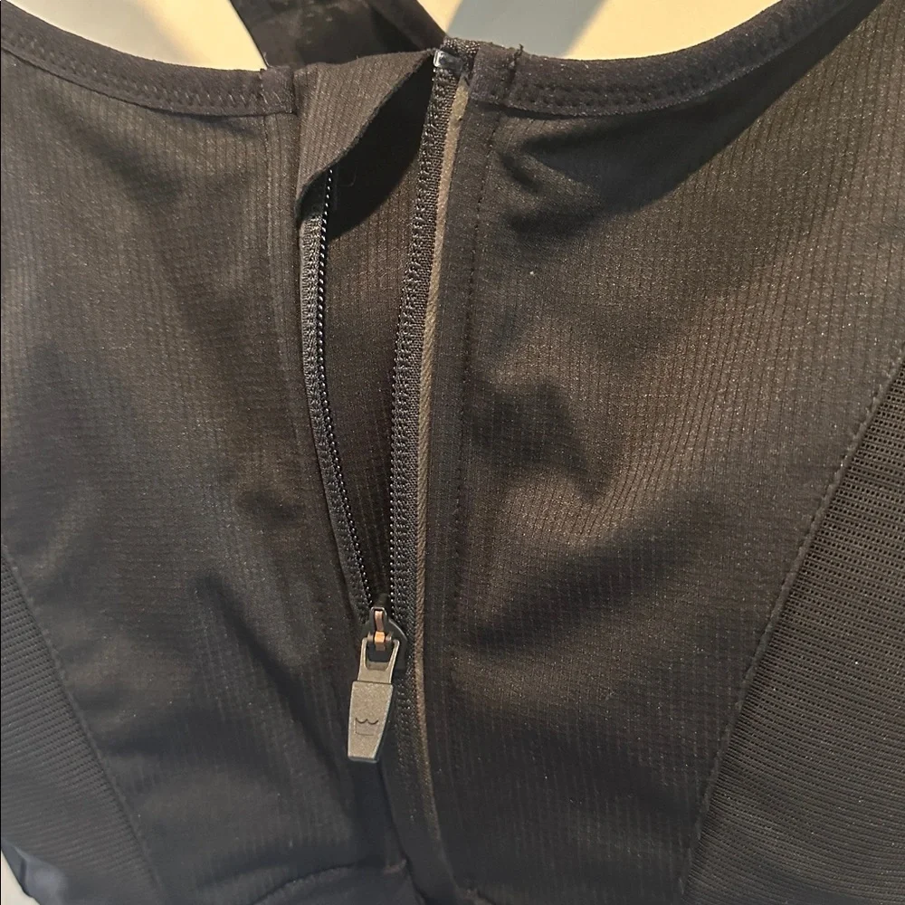 SHEFIT Ultimate Size 5Luxe Black High-Impact‎ Padded Adjustable Sports Bra w/Bag